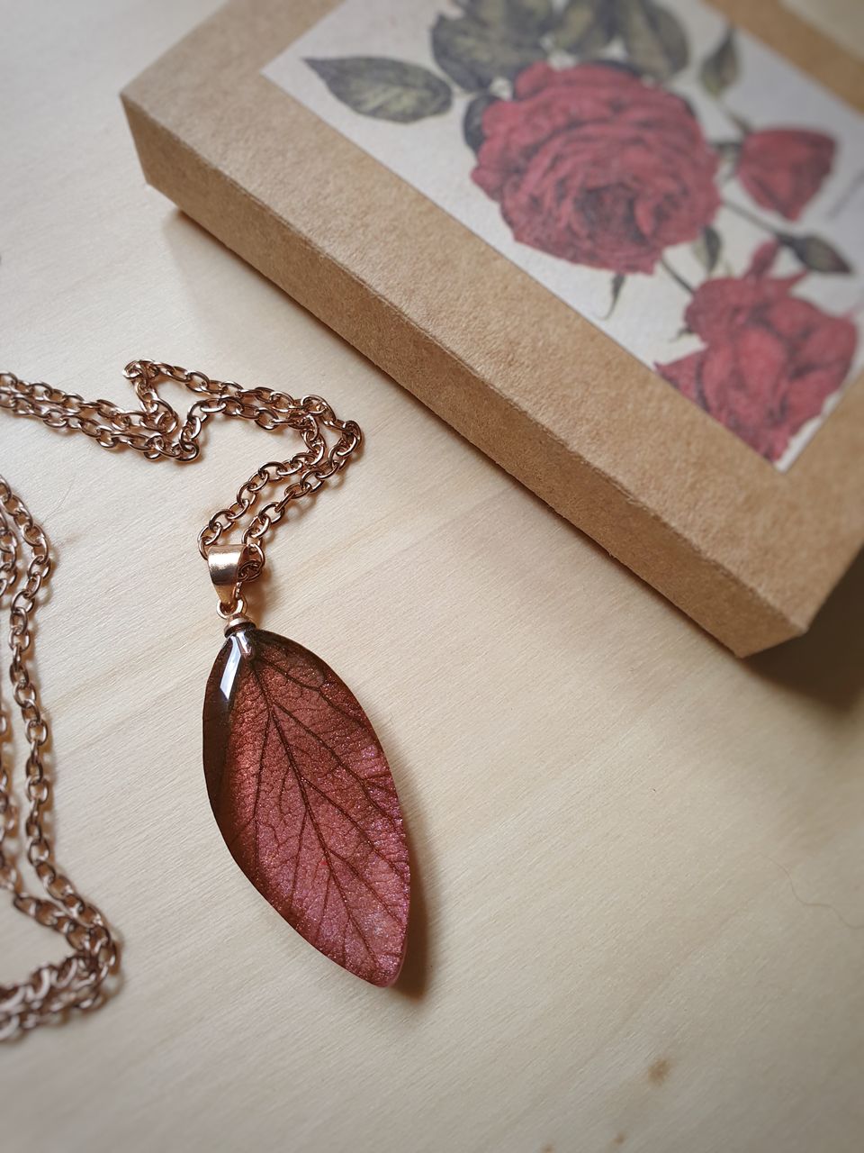 Burgundy Leaf