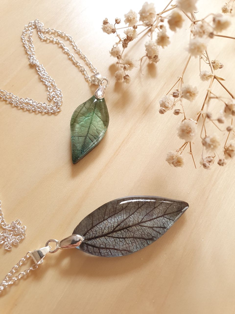 Silver Drop Leaf