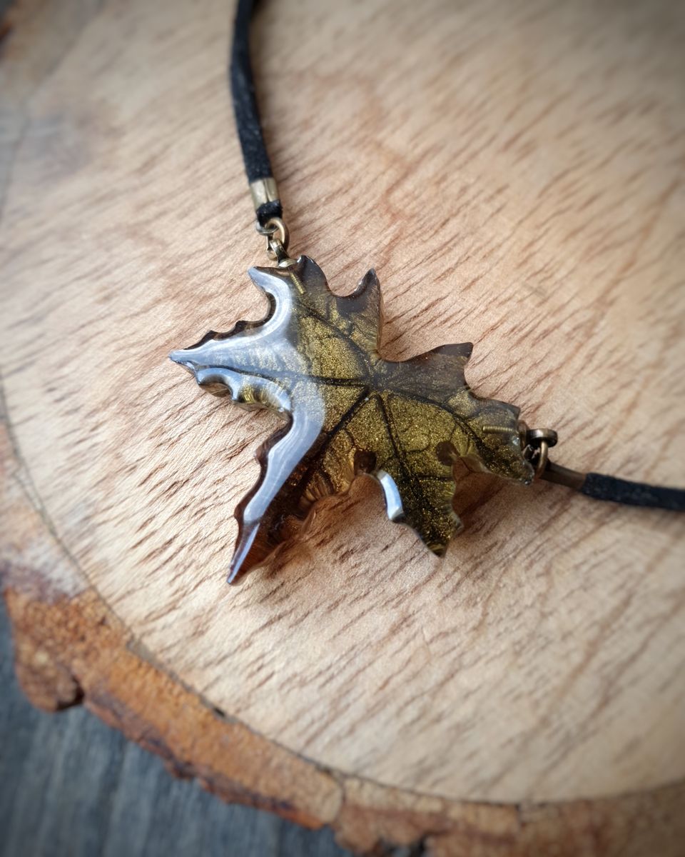 Forest Maple Leaf